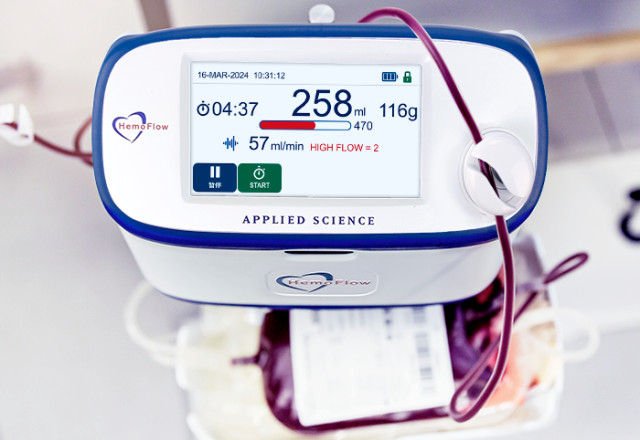 HemoFlow 500 blood scale/mixer