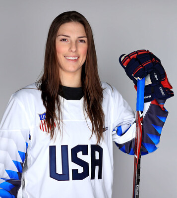 WESLEY CHAPEL, FL - JANUARY 16:  Hilary Knight #21 of the United States Women's Hockey Team poses for a portrait on January 16, 2018 in Wesley Chapel, Florida.  (Photo by Mike Ehrmann/Getty Images)