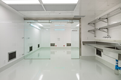 Cleanroom environment equipped with Arcoplast wall system