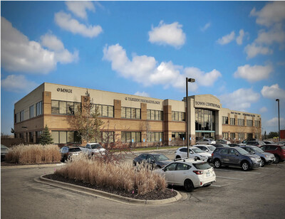 Front of the Town Centre Plaza building, soon to be rebranded as Eagan Medical Center.