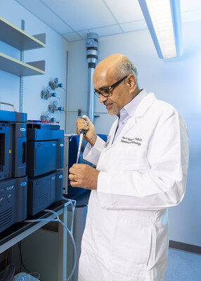 Photo of doctor in lab