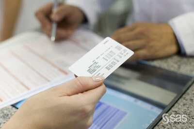 The new health care analytics solution - built on the data and AI platform SAS Viya - can enable more cost-effective treatment pathways​, reduce unwarranted admissions and decrease the length of hospital stays.