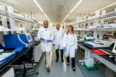 Industry-leading specialists collaborate within state-of-the-art manufacturing suites, uniting deep scientific expertise with operational excellence to deliver high-quality, end-to-end GMP AAV solutions. Their extensive experience in advanced biologics manufacturing ensures precision, efficiency, and uncompromising adherence to global regulatory and quality standards, enabling the successful advancement of next-generation gene therapy programs.