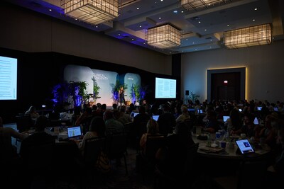 Dr. Robin Rose at the Clinical Longevity Summit in West Palm Beach
Photos by: Juan Medina and Nick Echevarria in West Palm Beach, Florida Dr. Robin Rose at the Clinical Longevity Summit in West Palm Beach
Photos by: Juan Medina and Nick Echevarria in West Palm Beach, Florida