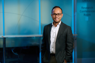 Ken N.Borce, Vice President of Clinical Operations and Chief Nursing Officer at CancerCare Manitoba, whose team is implementing GrayOS. (CNW Group/Gray Oncology Solutions)