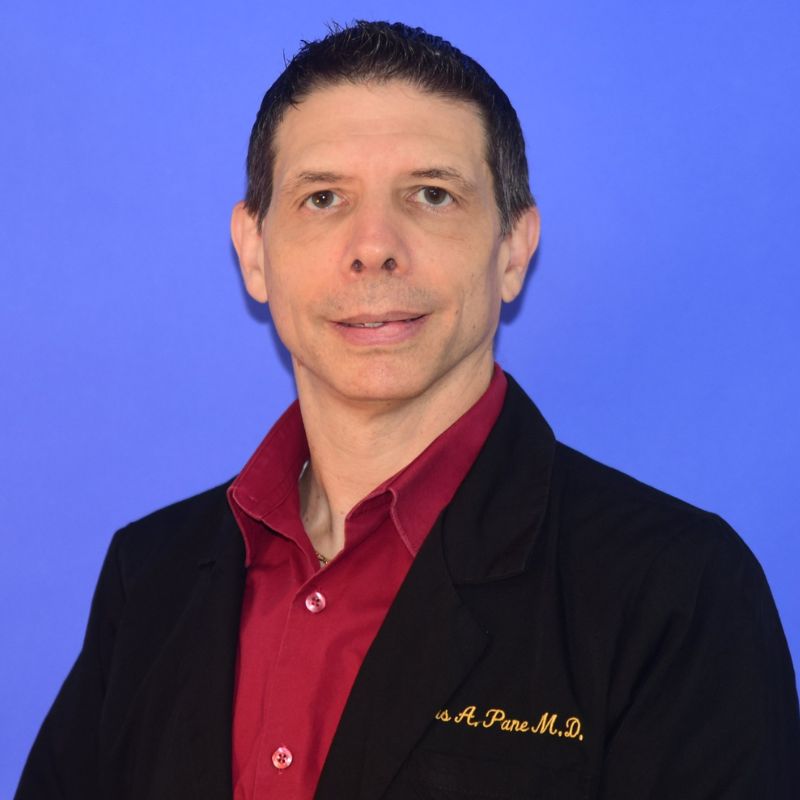 Dr. Thomas Pane specializes in aesthetic plastic surgery of the face, breast, and body, with a patient-centered approach built on individualized surgical planning and attentive follow-up care.